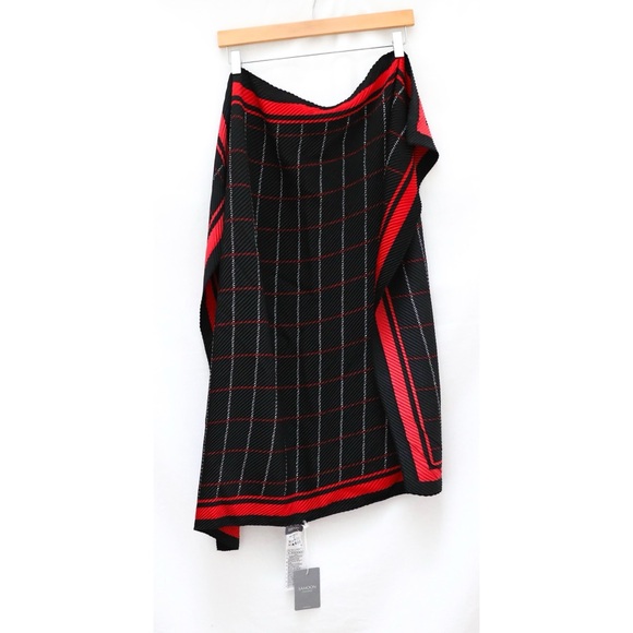 SAMOON Accessories - NWT Samoon scarf plisse pleated satin red black new Toni Plus windowpane plaid